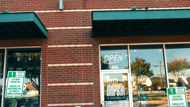 The_DRIPBaR_Keller_Store_Front_Solo