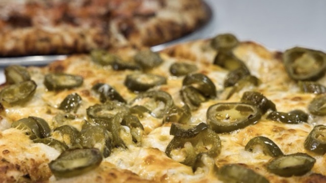 Jalapeño-topped pizza at Mountain Mike’s Pizza in Keller